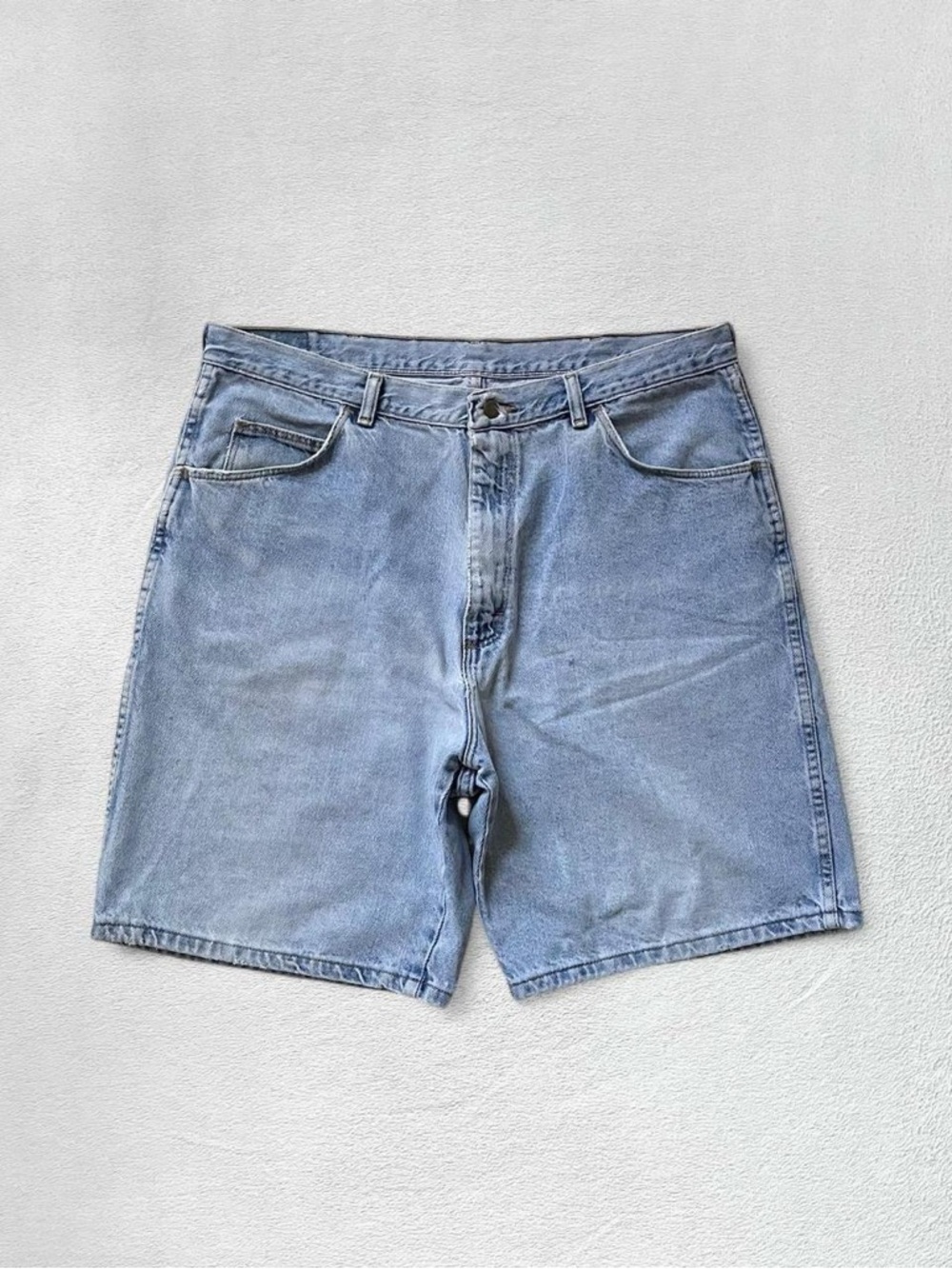 Wrangler Vintage Cotton Light Blue Wide Baggy Denim Jorts/Jean Shorts, Men’s 34”